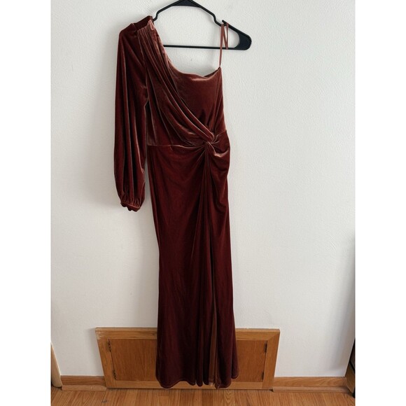 Revelry Aurora Rust Velvet Dress Women Size 8 One Shoulder Slit Bridesmaid -Flaw - Picture 2 of 15